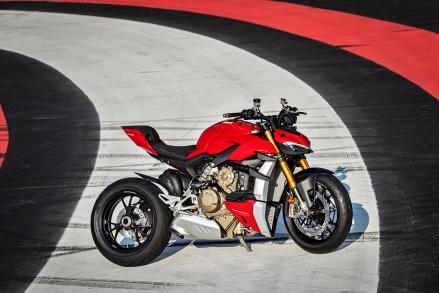 Ducati Streetfighter V44