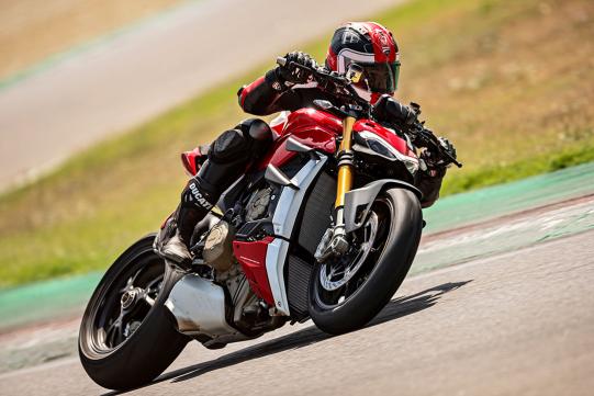 Ducati Streetfighter V44