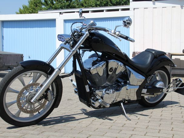 Honda VT 1300 Fury - Black