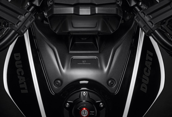 Ducati Original Tankabdeckung Kohlefaser Diavel V4