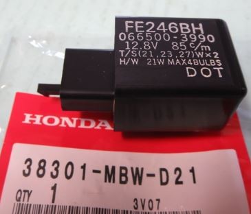 Honda RELAISE KOMPL. BLINKER (D) 38301MBWD21