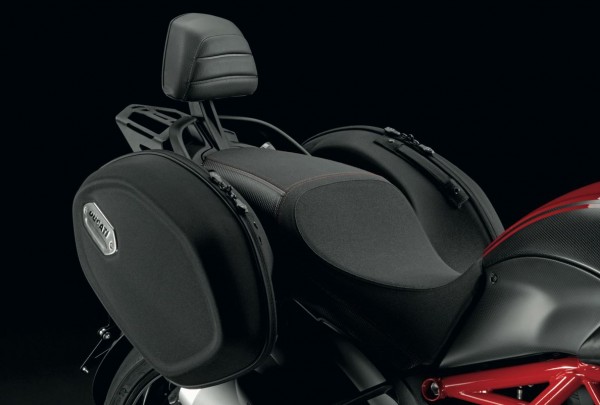 Ducati Original Set halbsteife Seitenkoffer für Diavel